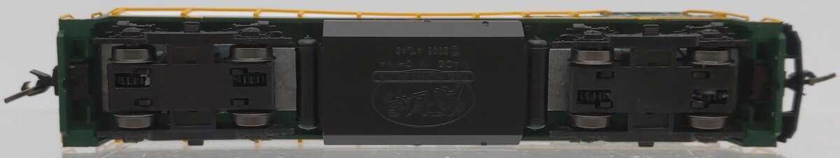 Atlas 40005928 N Reading & Northern Gold U33B Diesel Locomotive #3301