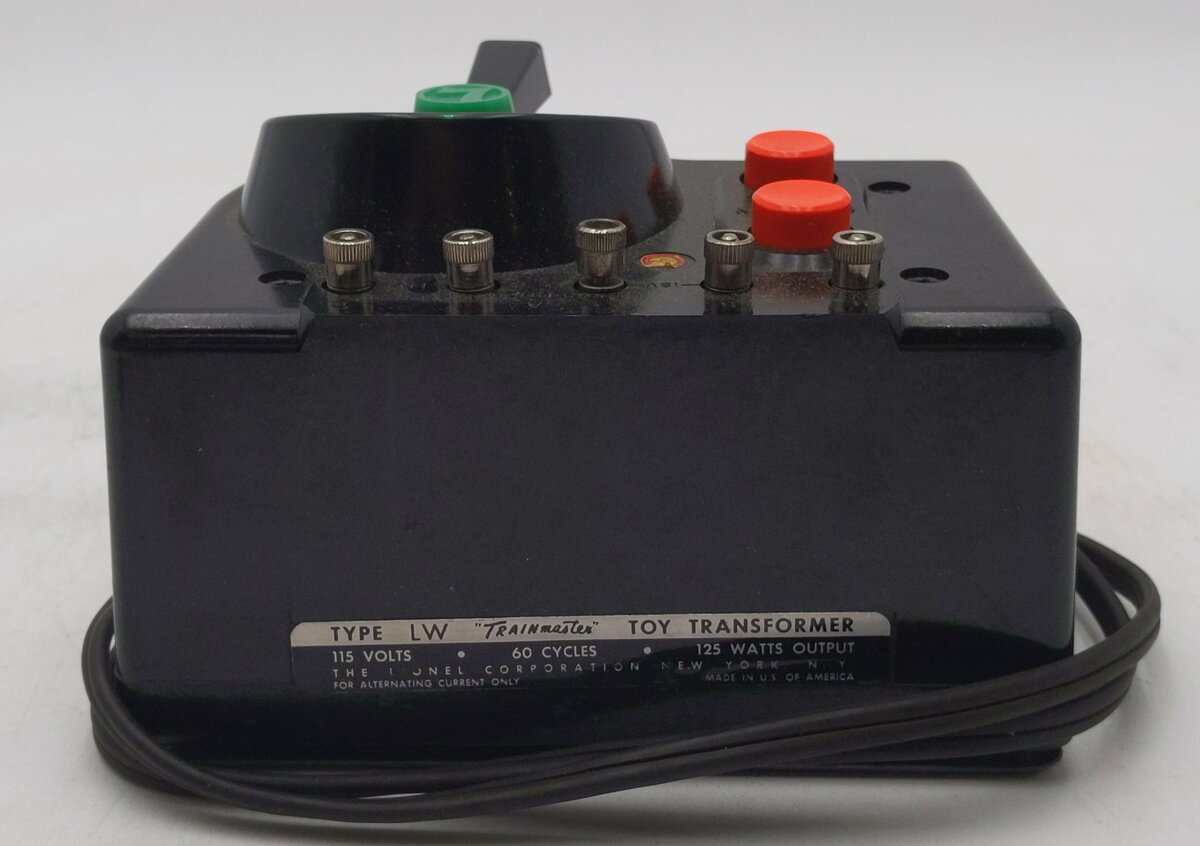 Lionel LW O Vintage Trainmaster 125 Watt Transformer with Whistle EX/Box