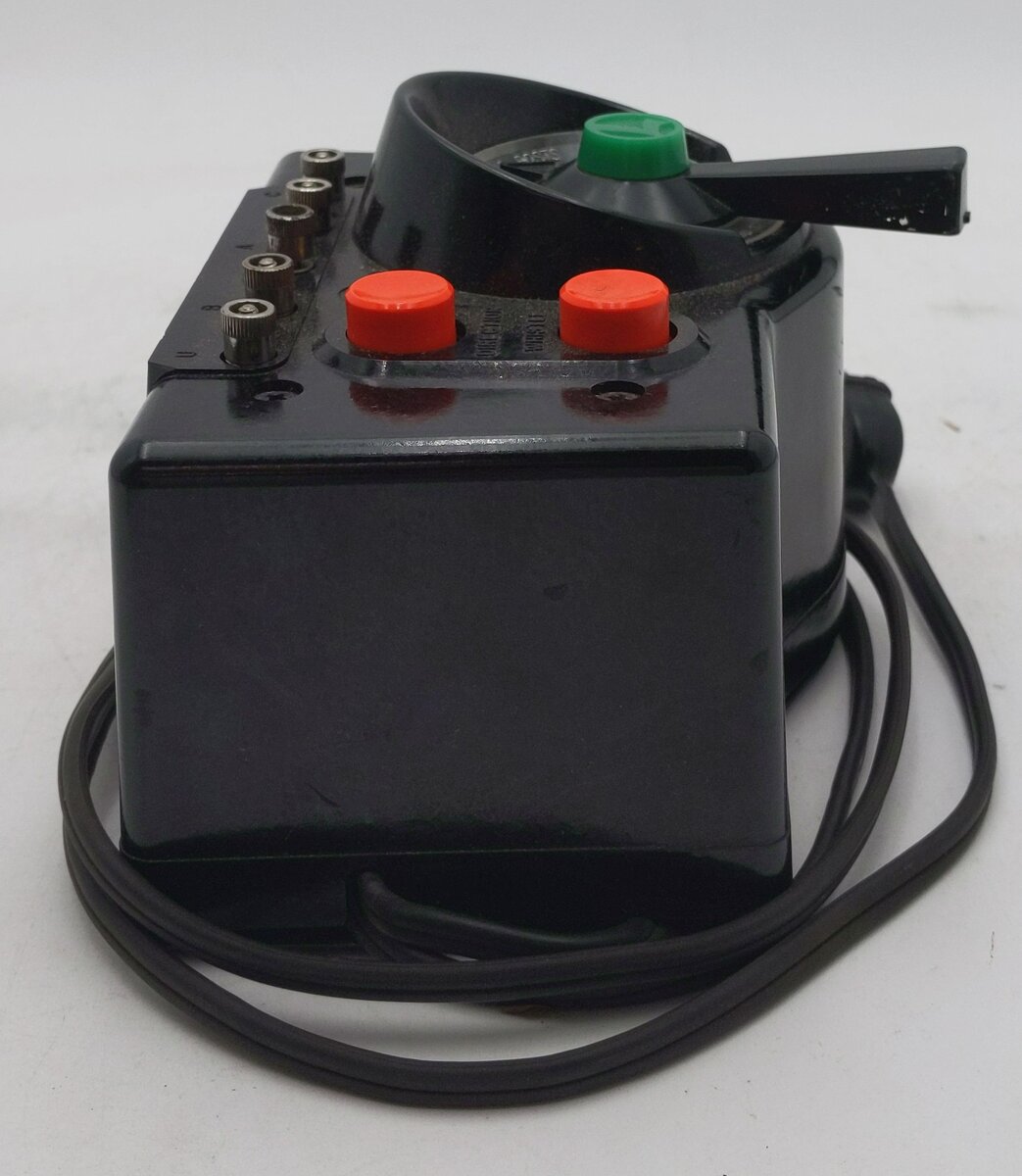 Lionel LW O Vintage Trainmaster 125 Watt Transformer with Whistle EX/Box