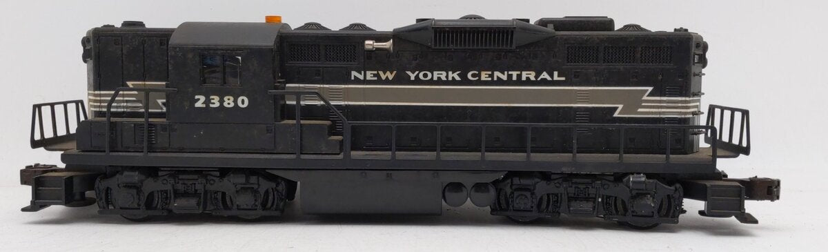 Lionel 6-18563 O Gauge New York Central GP-9 Diesel Locomotive #2380 VG