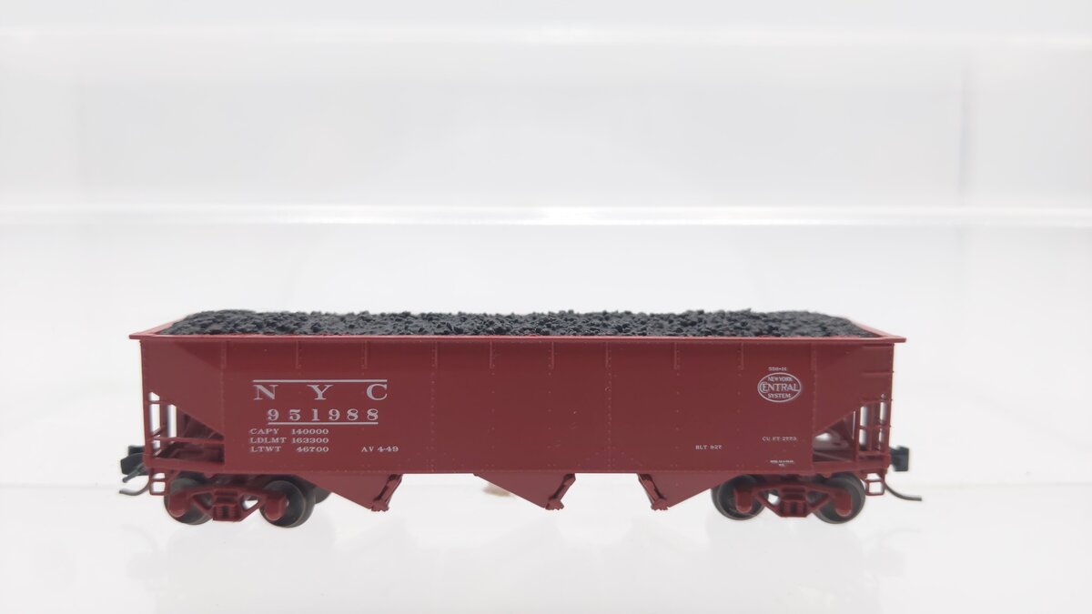 Bluford Shops 74197 N New York Central 70 Ton 3-Bay Offset Side Hopper #951988
