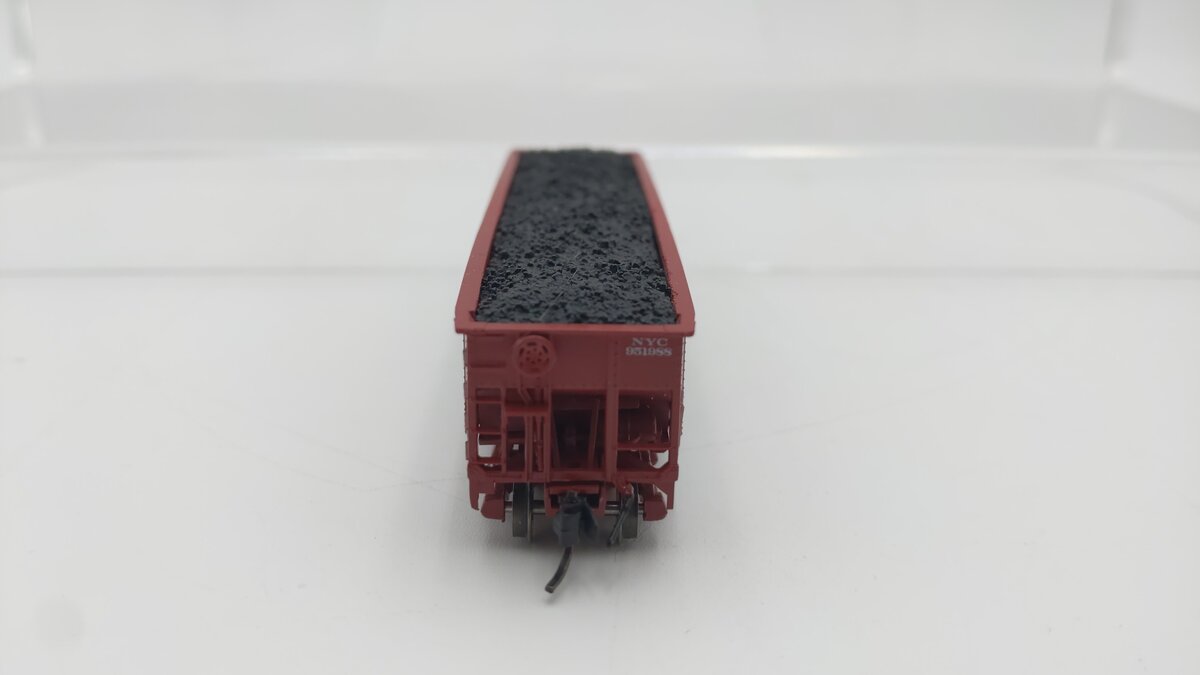 Bluford Shops 74197 N New York Central 70 Ton 3-Bay Offset Side Hopper #951988