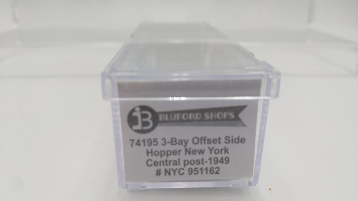 Bluford Shops 74195 N New York Central 70 Ton 3-Bay Offset Side Hopper #951162