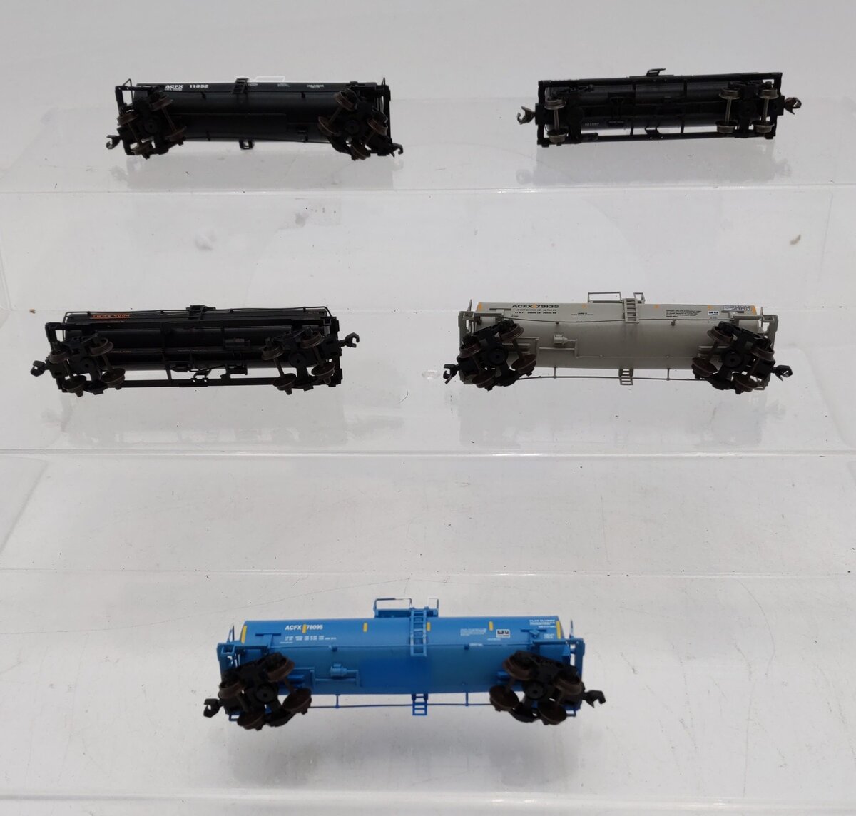 Bachmann & Atlas N Scale Tank Cars [5] EX