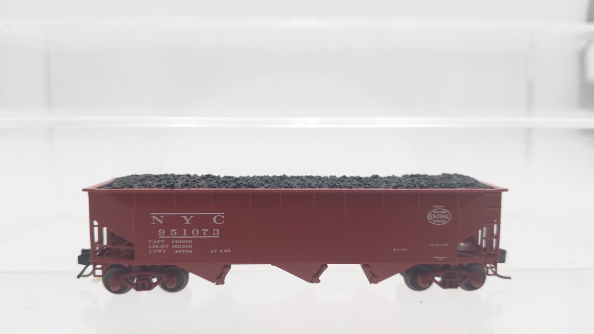 Bluford Shops 74191 N New York Central 70 Ton 3-Bay Offset Side Hopper #951073