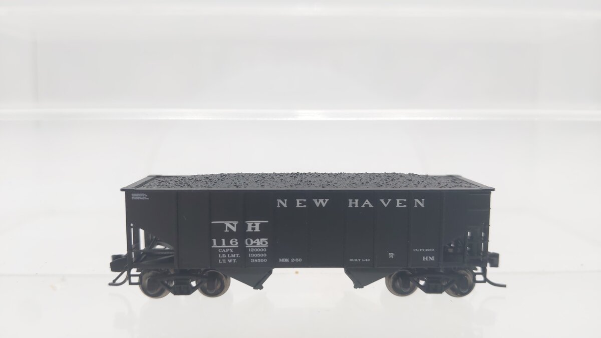 Bluford Shops 65041 N New Haven 8-Panel 2-Bay Open Single Hopper with Load