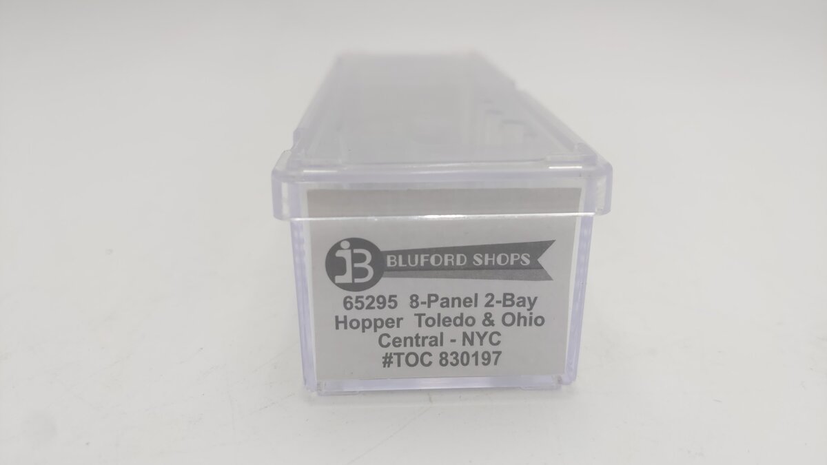 Bluford Shops 65295 N Toledo & Ohio Central 8-Panel 2-Bay Hopper #830197