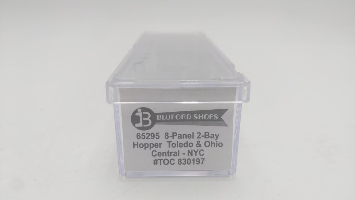Bluford Shops 65295 N Toledo & Ohio Central 8-Panel 2-Bay Hopper #830197
