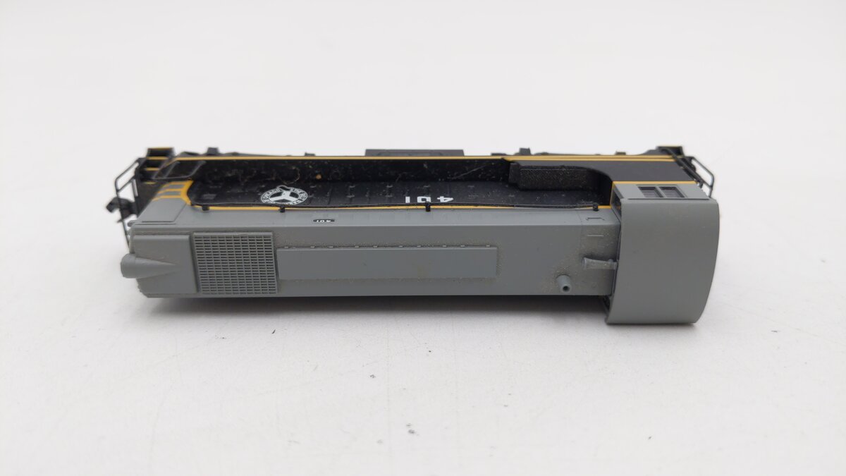 Atlas 40002585 N Belt Railway of Chicago VO-1000 Diesel Locomotive #401 w/DCC