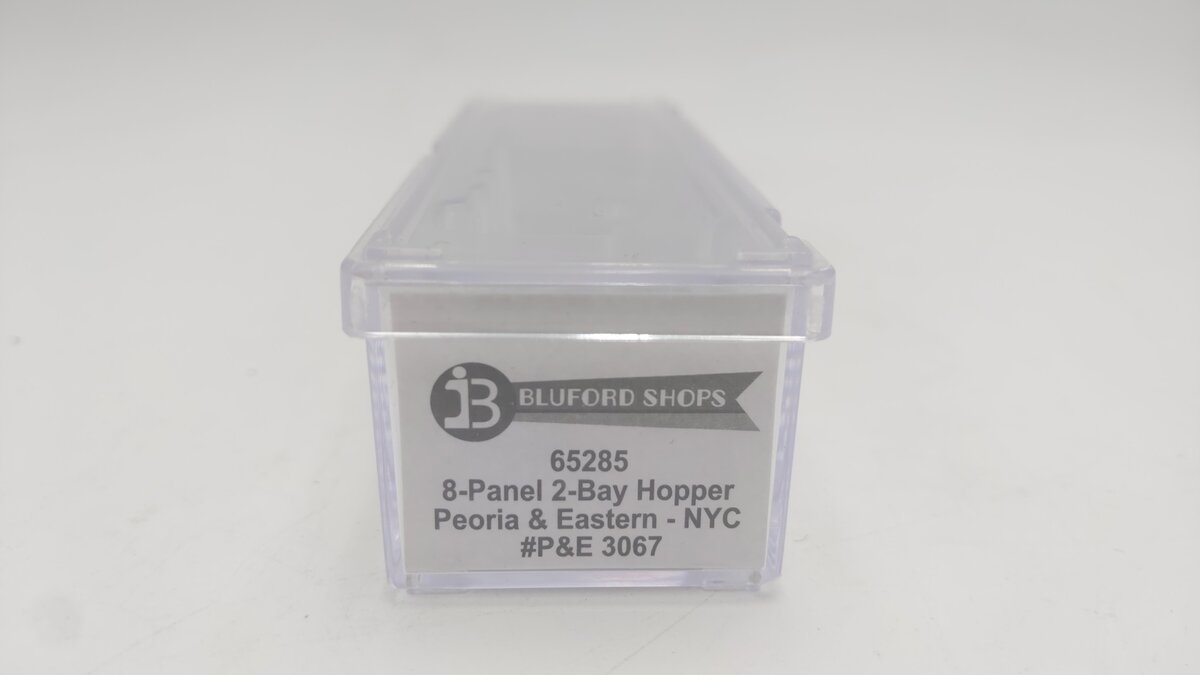 Bluford Shops 65285 N Peoria & Eastern 8-Panel 2-Bay Hopper #3067