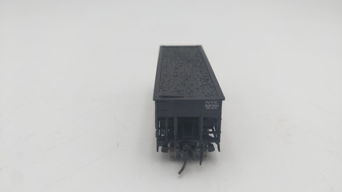 Bluford Shops 65271 N New York Central 8-Panel 2-Bay Hopper #831720