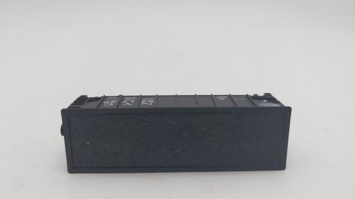 Bluford Shops 65271 N New York Central 8-Panel 2-Bay Hopper #831720