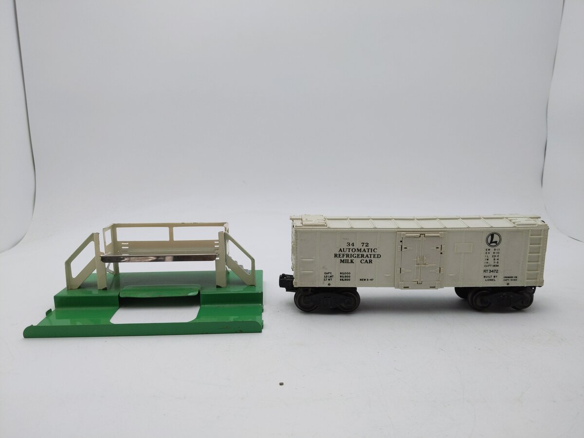 Lionel 3462 Vintage O Operating Milk Car w/ Platform EX