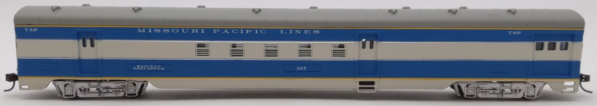 IHC 47352 HO Scale Missouri Pacific Dining Passenger Car