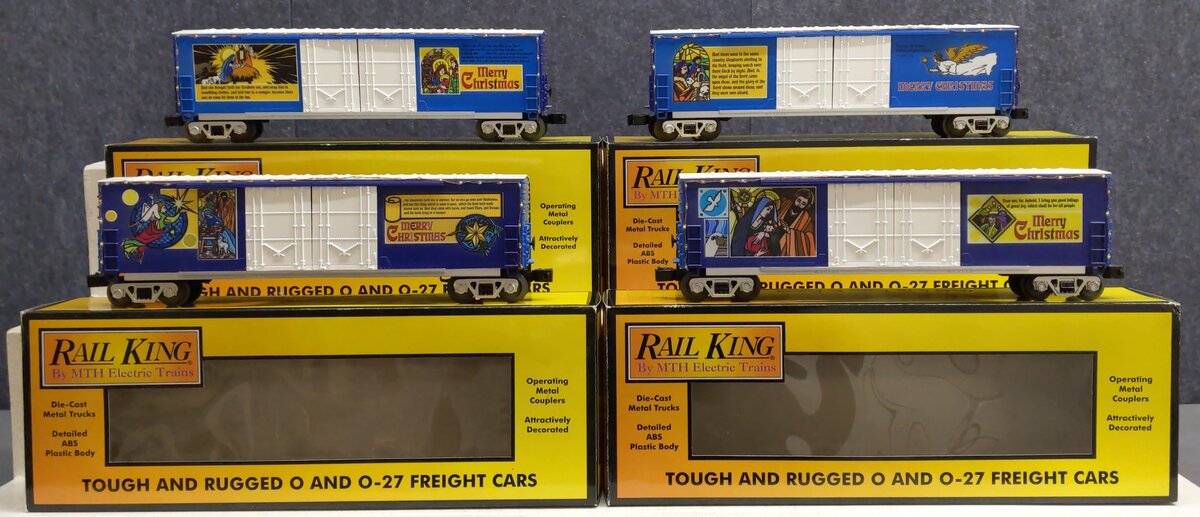 MTH 30-70108 O Christmas 50' Double Door 4Car Boxcar Set w/ LED Holiday Lights EX/Box