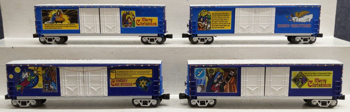 MTH 30-70108 O Christmas 50' Double Door 4Car Boxcar Set w/ LED Holiday Lights EX/Box