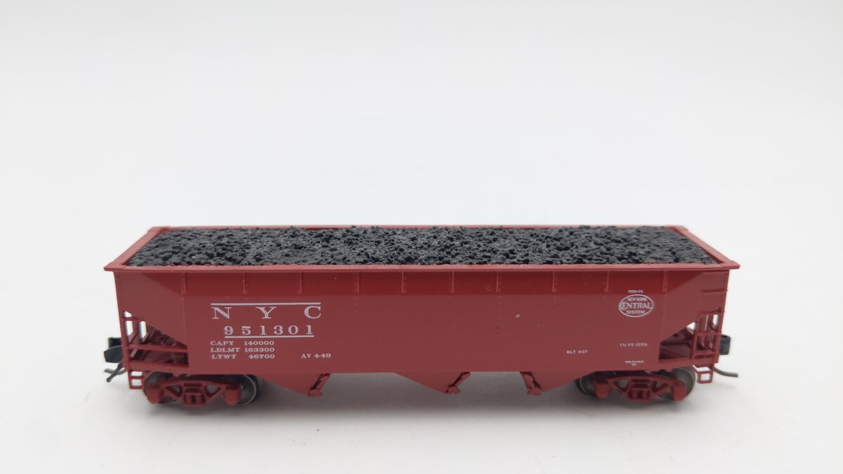 Bluford Shops 74198 N New York Central 70 Ton 3-Bay Offset Side Hopper #951301
