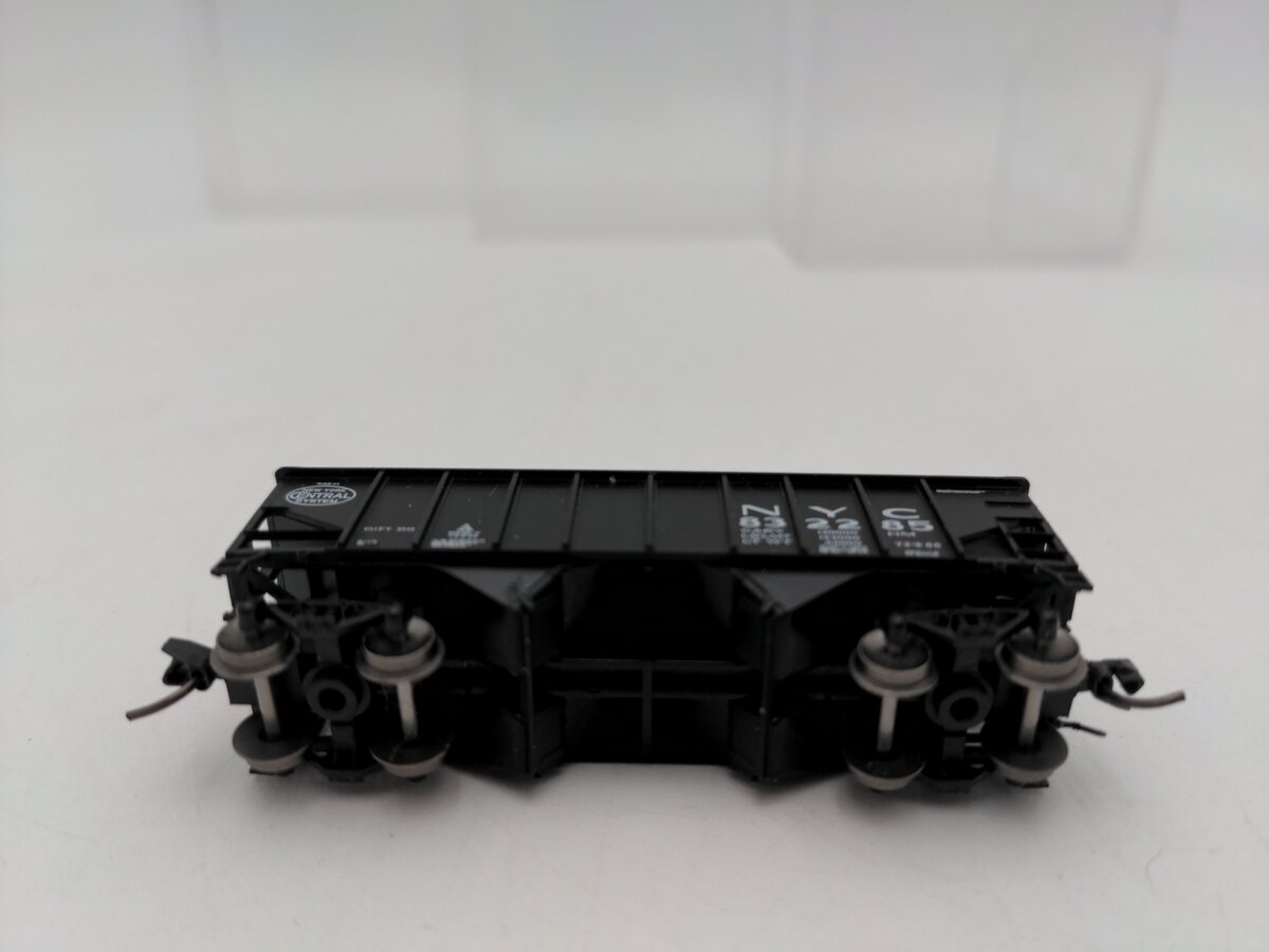 Bluford Shops 65274 N New York Central 8-Panel 2-Bay Hopper #832285