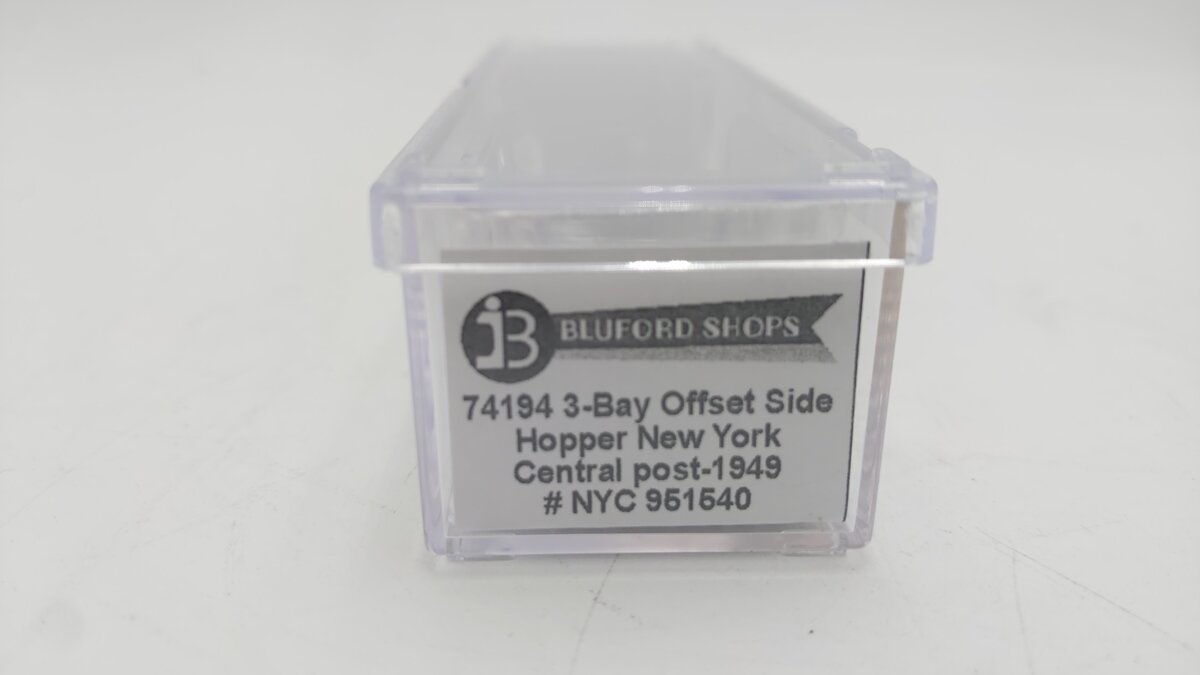Bluford Shops 74194 N New York Central 70 Ton 3-Bay Offset Side Hopper #951540
