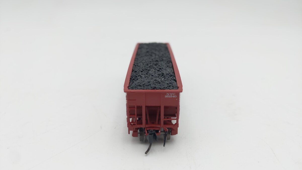 Bluford Shops 74194 N New York Central 70 Ton 3-Bay Offset Side Hopper #951540