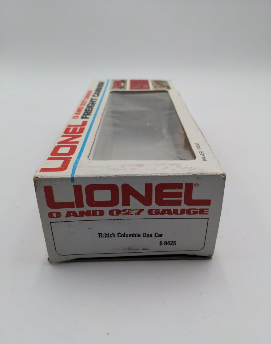 Lionel 6-9425 O Gauge British Columbia Railway Box Car NIB