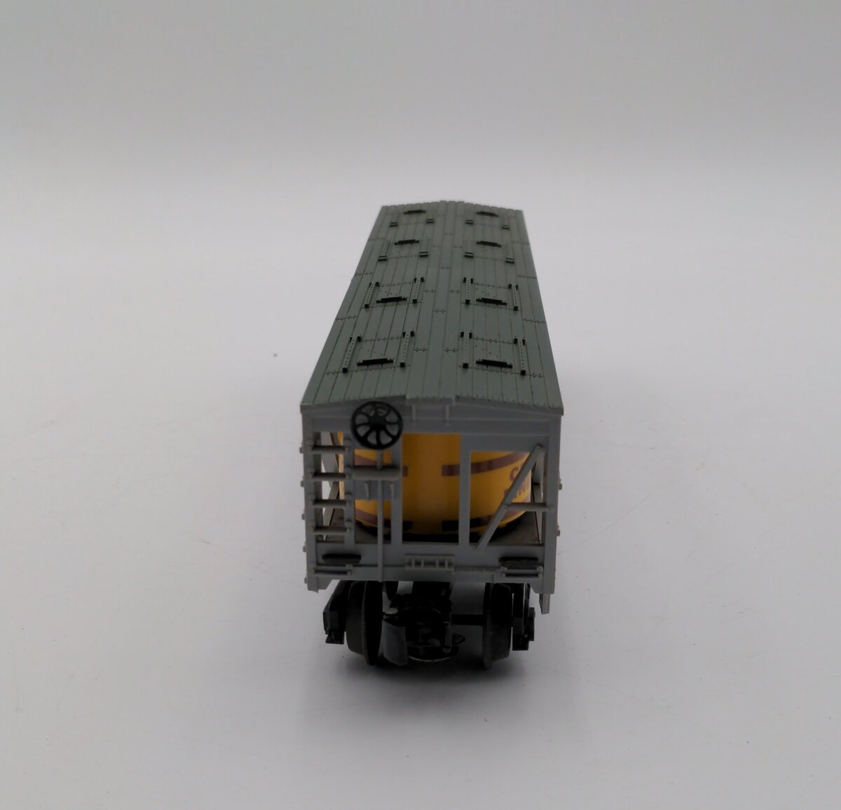 Lionel 6-9132 O Gauge Libbys Crushed Pineapple Vat Car NIB