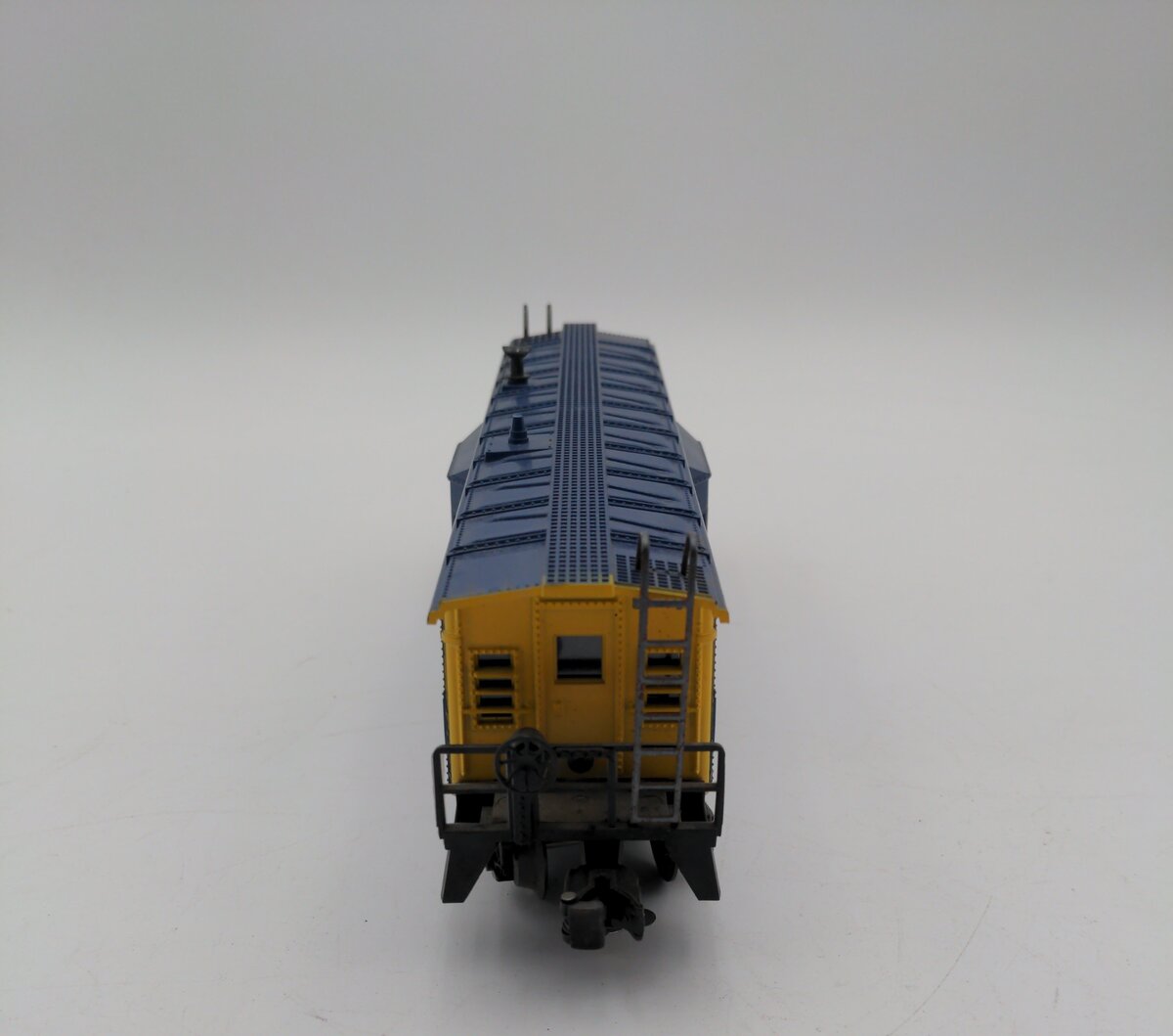 Lionel 6-9317 O Gauge AT&SF Blue & Yellow Bay Window Caboose #9317 LN/Box