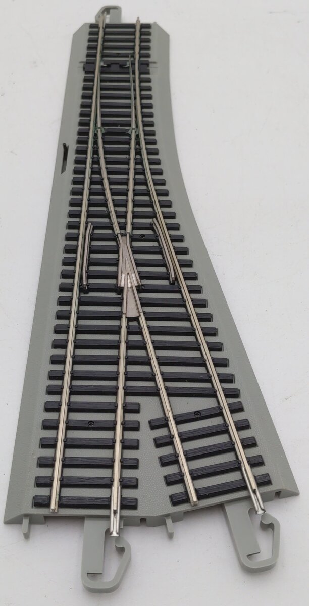 Bachmann 44557 HO Nickel Silver #4 E-Z Track Left-Hand Remote Switch Turnout EX