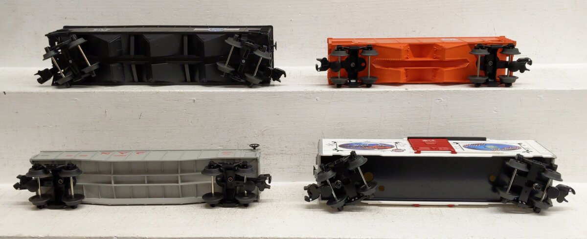 Lionel & Weaver O Assorted Freight Cars: 6-16465, 6-26062, 6-29957, U3912LD [4] EX/Box