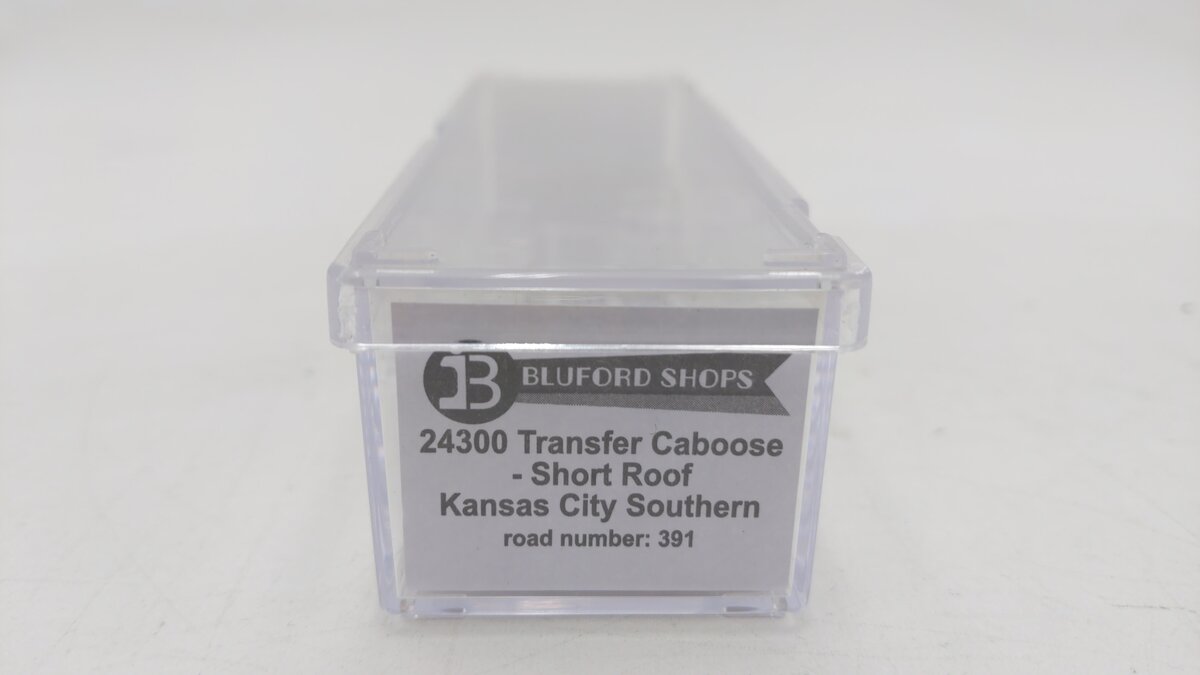 Bluford Shops 24300 N Kansas City Southern Short-Roof Transfer Caboose #391