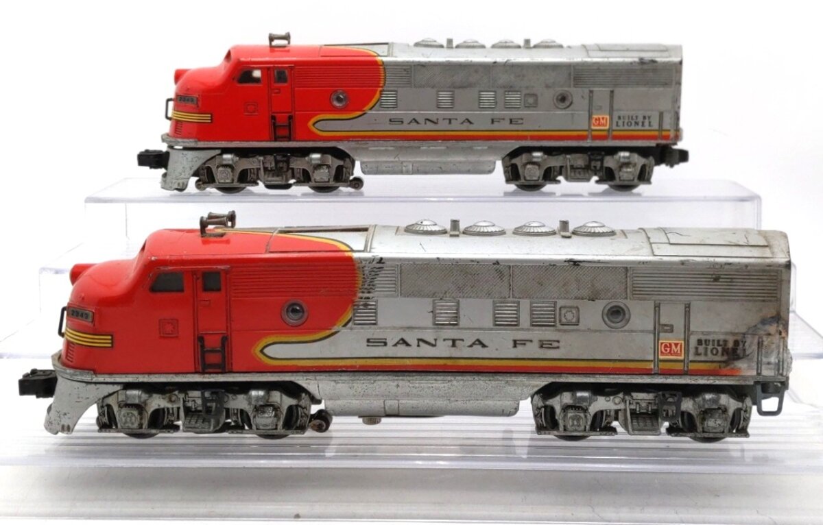 Lionel 2343 Vintage O Santa Fe F3 AA Diesel Locomotive Set