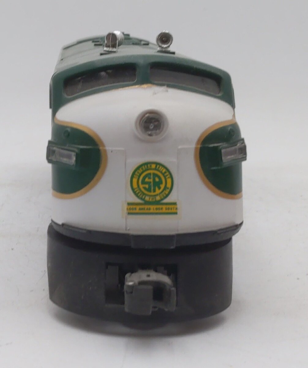 Lionel 6-8567 O Gauge Southern F3 A Non-Powered Diesel Locomotive EX/Box