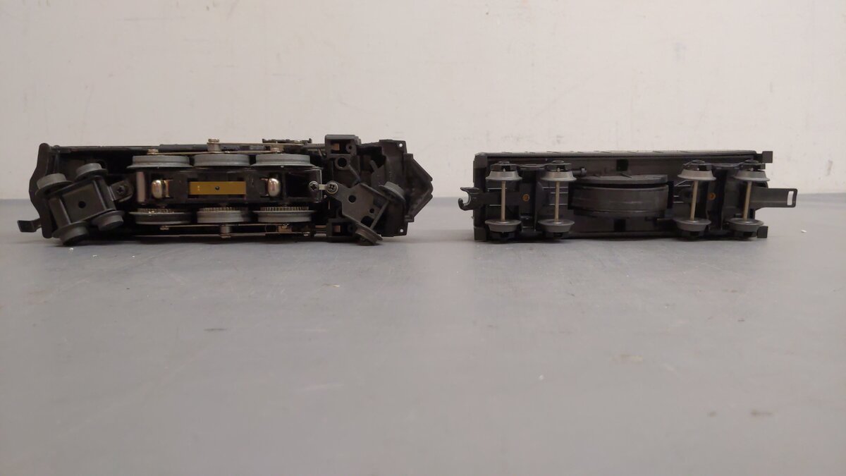 Lionel 6-8001 2-6-4 NKP Steam Locomotive & Tender #8001 EX/Box