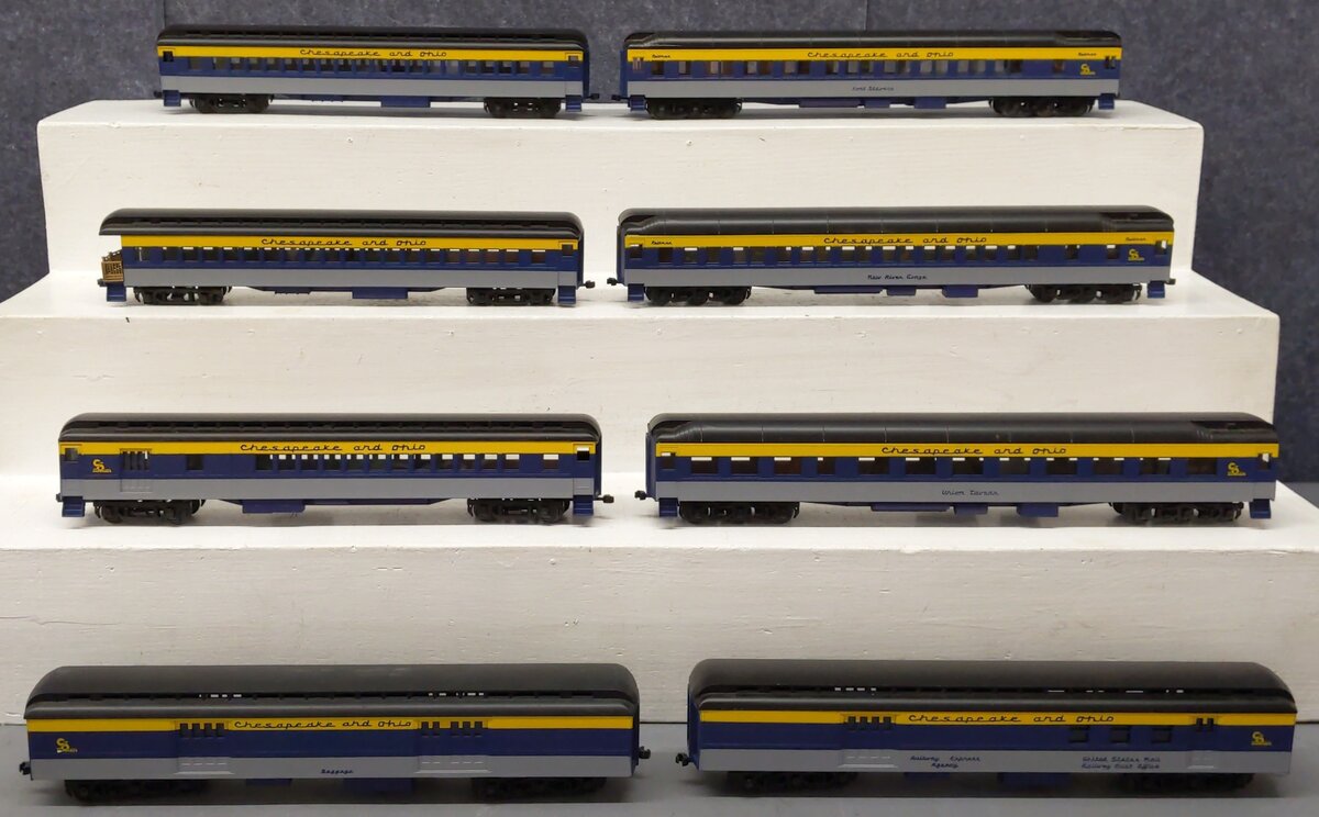 S-Helper S Gauge Chesapeake & Ohio Passenger/Baggage Car Set [8] EX/Box