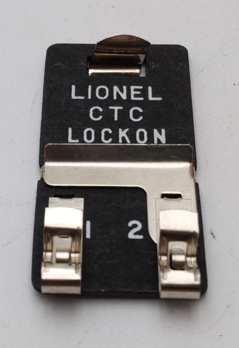 Lionel 6-11809 O Gauge The Village Trolley Christmas Train Set EX/Box