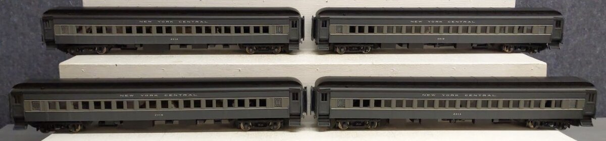 Golden Gate Depot O Scale Plastic NYC 2-Tone Gray 80' 4-Car Coach Set (2Rail) EX/Box