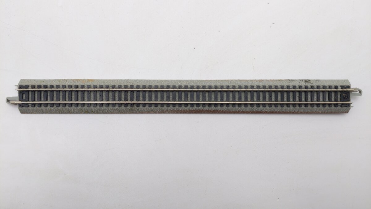 Bachmann Assorted N Scale E-Z Track Straight & Curved Track [28] VG