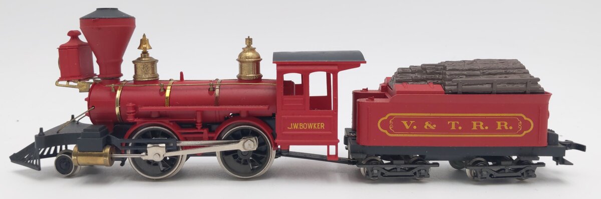 AHM 5072 HO Scale V&TRR 2-4-0 Steam Locomotive & Tender EX/Box