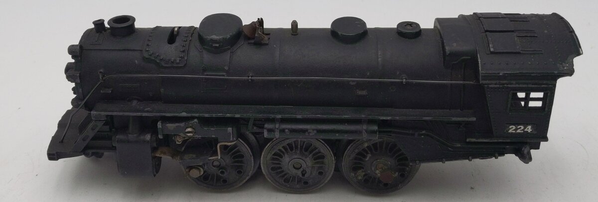 Lionel 224 Vintage O Gauge Postwar 2-6-2 Die-Cast Steam Locomotive