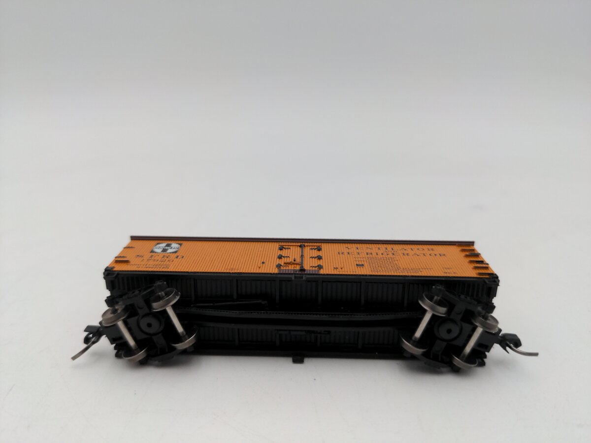 Atlas 50005507 N Atchison, Topeka & Santa Fe 40' Wood Reefer #17920  LN/Box