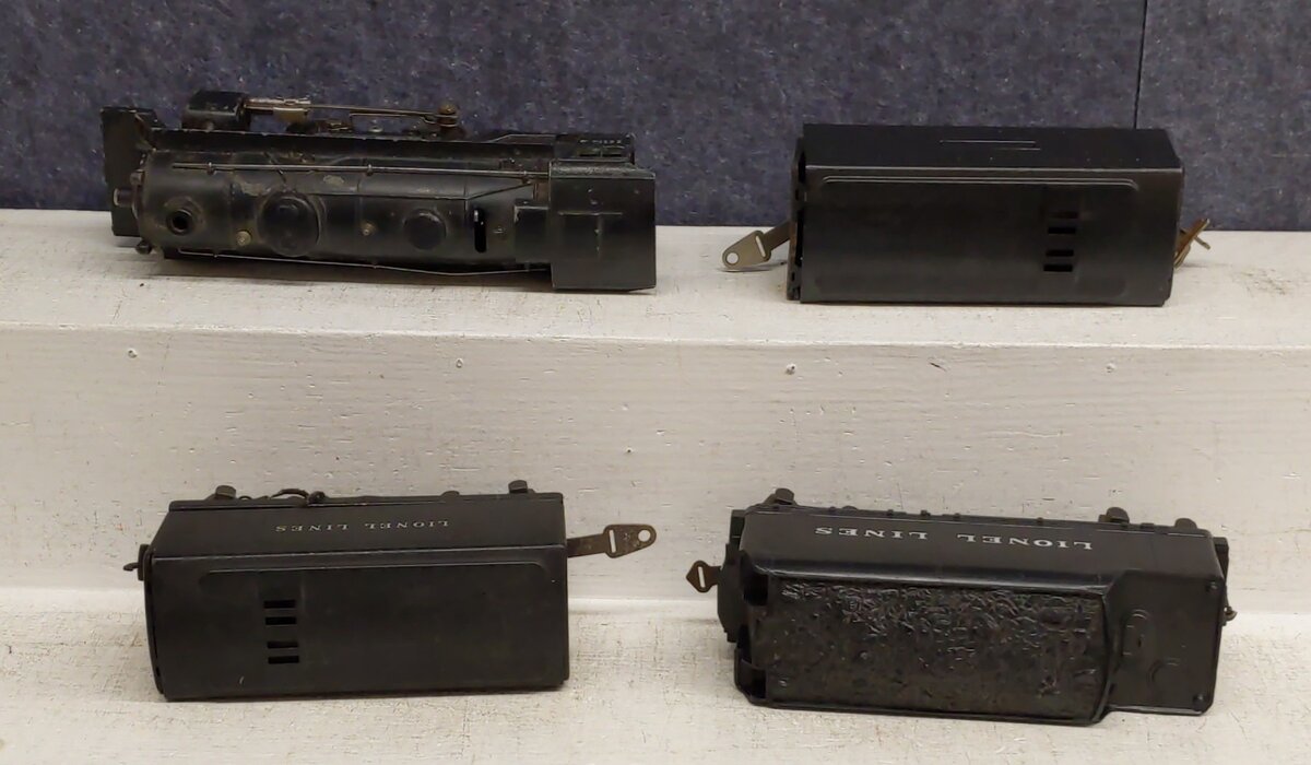 Lionel O Gauge Steam Locomotive and Tenders [4] VG