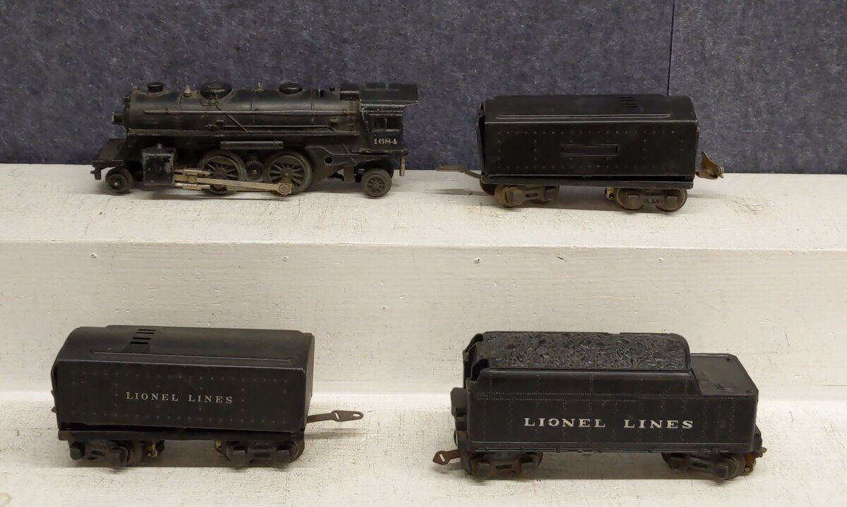 Lionel O Gauge Steam Locomotive and Tenders [4] VG