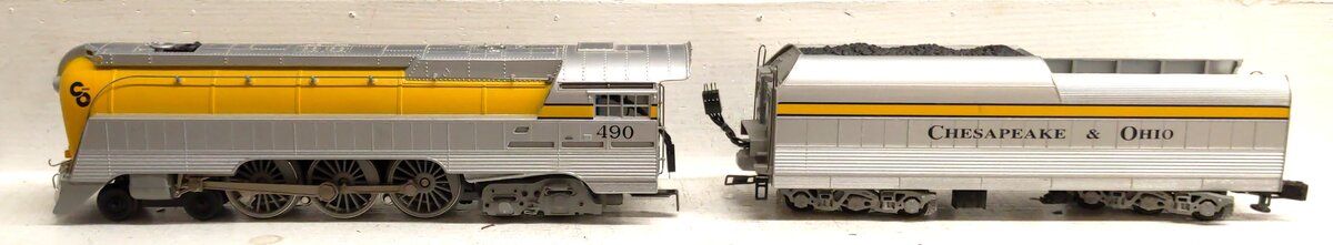 Lionel 6-18043 O Chesapeake & Ohio Streamlined Hudson & Tender #490 with RSII EX/Box