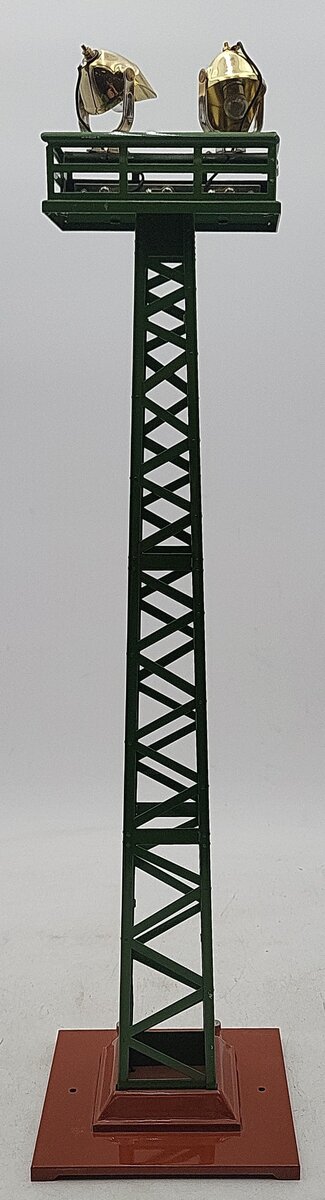 MTH 10-1044 Standard Gauge #92 Flood Light Towers Green w/Brown Base EX