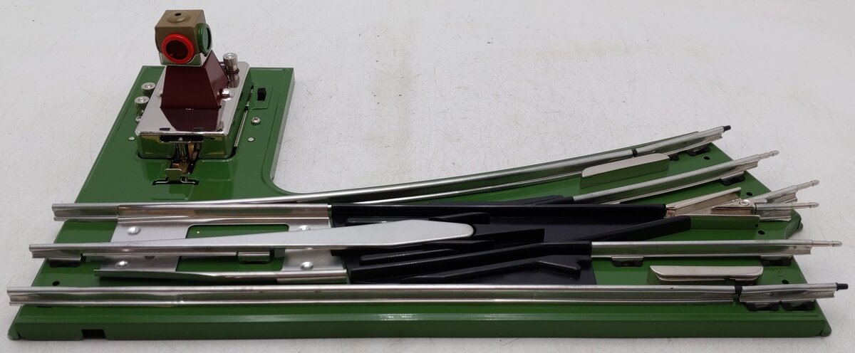 MTH 11-99075 Standard Gauge Tinplate Green 72 Inch Remote LH Switch EX/Box