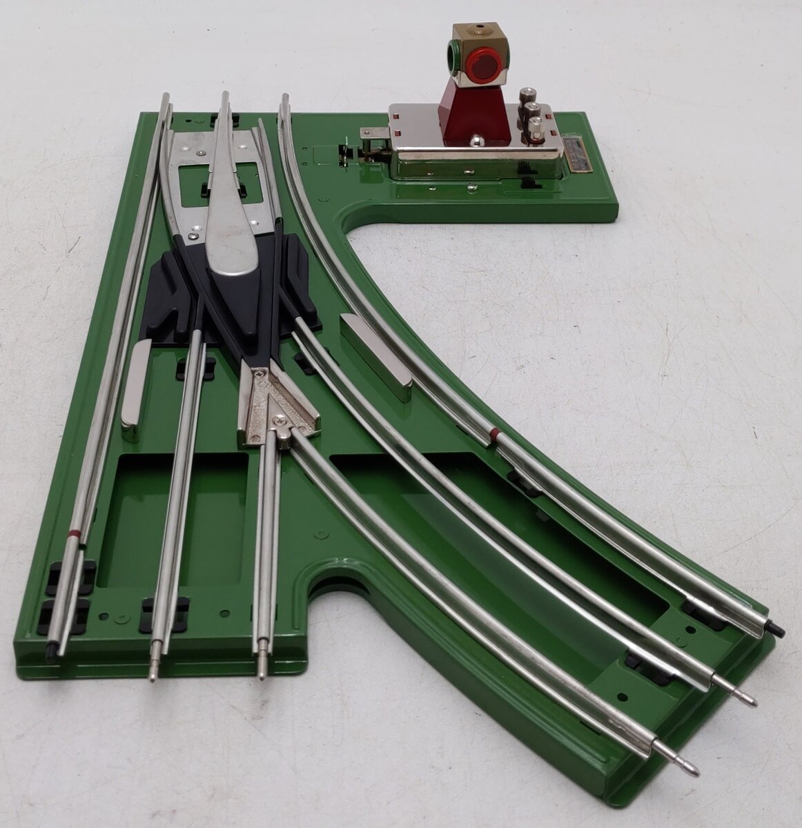MTH 10-4002 Standard Gauge Left Hand 42 Inch Remote Switch EX/Box