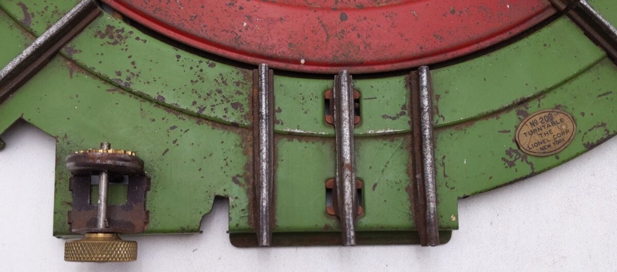 Lionel 200 Vintage Standard Gauge Turntable