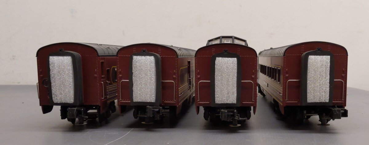 MTH 30-68090 O Pennsylvania 60' Streamlined Passenger Car Set (Set of 4) LN/Box
