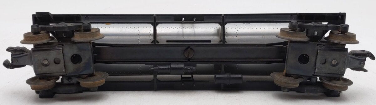 Lionel 6-6415 O Gauge Sunoco Triple-Dome Tank Car #6415 VG