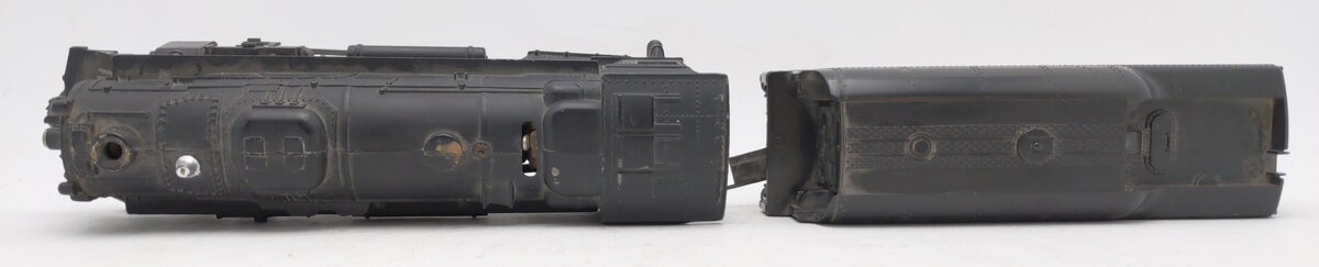 Lionel 6-8204 O Chesapeake & Ohio 4-4-2 Steam Locomotive & Tender EX
